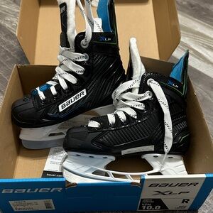 Bauer XLP Youth Skates